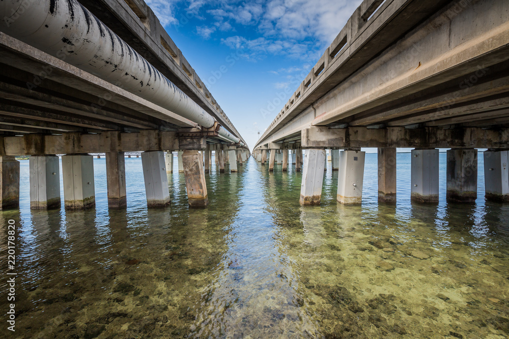Seven Mile bridge. Seven Mile bridge.