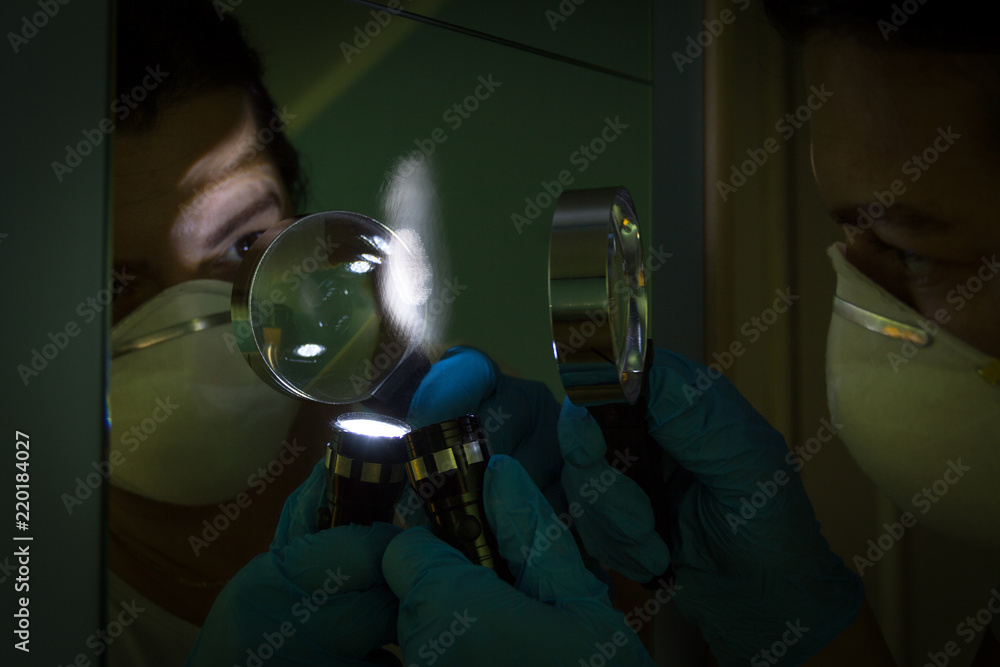 Female Forensic Expert. Finds Fingerprints On The Mirror Using ...