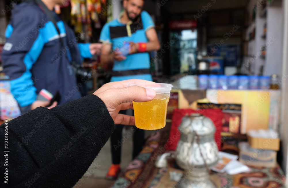  Tourist taste Kashmir's Saffron tea