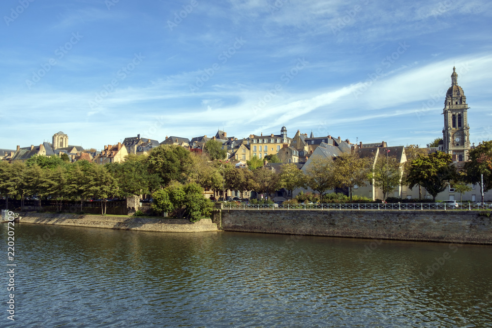 Buildings of old town Le Mans line the River Sarthe in afternoon sun, Le Mans, Sarthe, Loire Valley, France