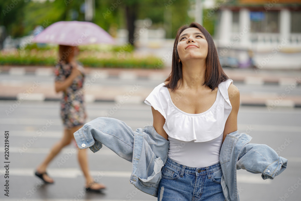 Fototapeta premium Young asian woman traveling to landmark in Bangkok Thailand.
