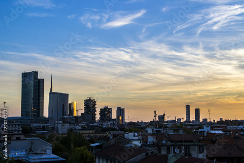 cielo azzurro milano