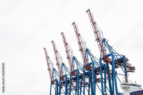 Φωτογραφία 5 harbour cranes