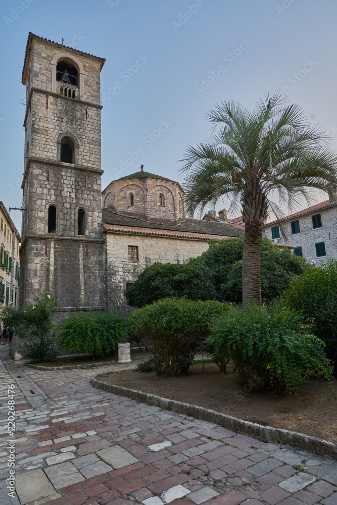 Kirchturm in Kotor