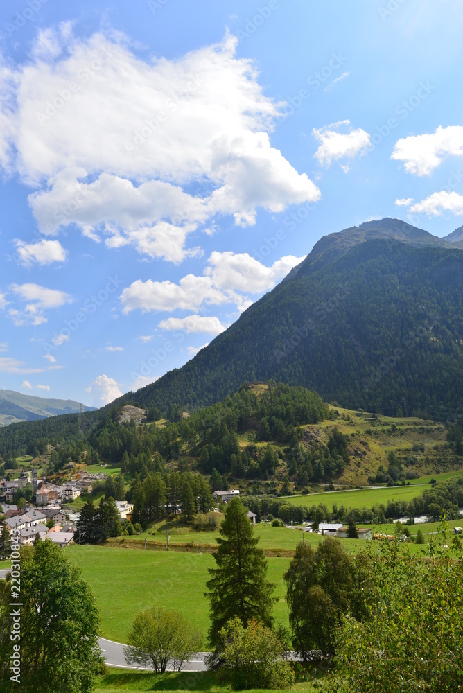 Susch in der Gemeinde Zernez, Graubünden 