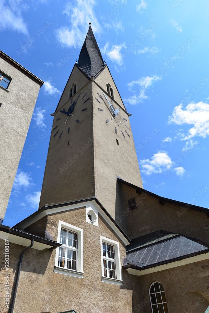 Reformierte Kirche St. Johann in Davos , Kanton Graubünden Reformierte Kirche St. Johann in Davos , Kanton Graubünden