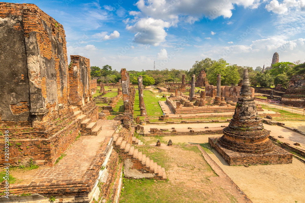 Fototapeta premium Ayutthaya Historical Park, Thailand
