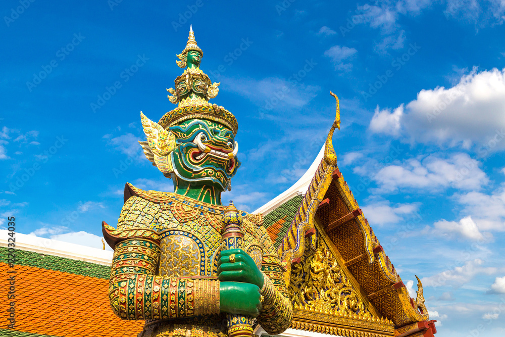 Fototapeta premium Demon Guardian in Bangkok