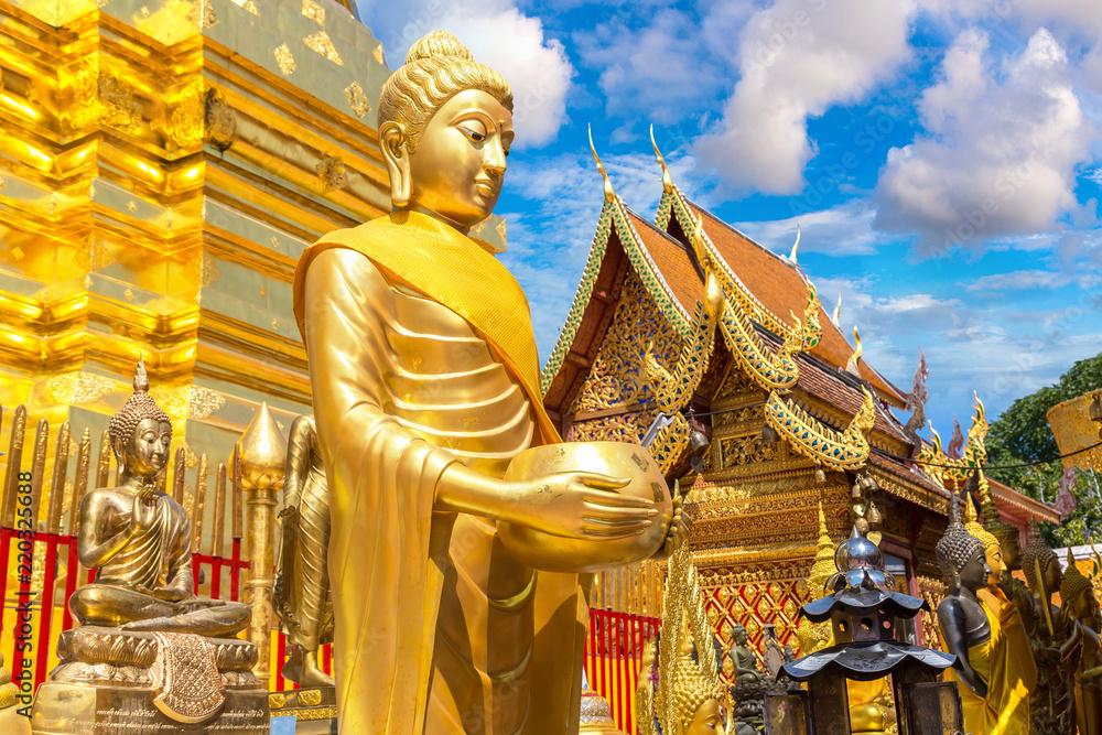 Naklejka premium Wat Phra That Doi Suthep in Chiang Mai