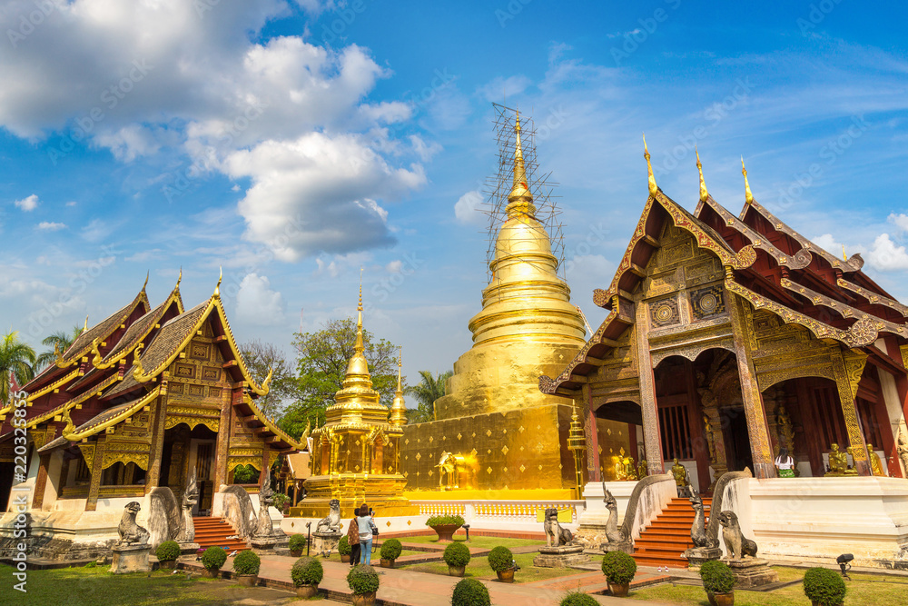 Naklejka premium Świątynia buddystów w Chiang Mai