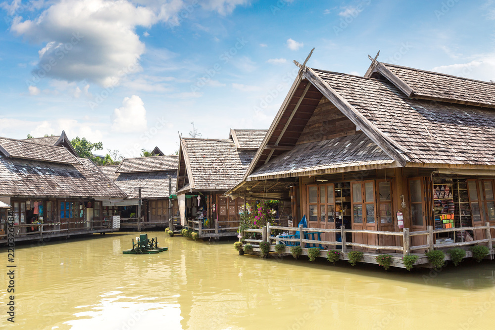 Fototapeta premium Floating Market in Pattaya