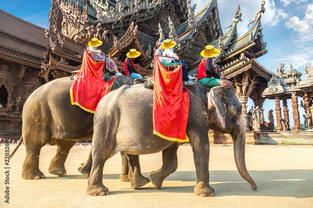 Naklejka premium Sanctuary of Truth in Pattaya