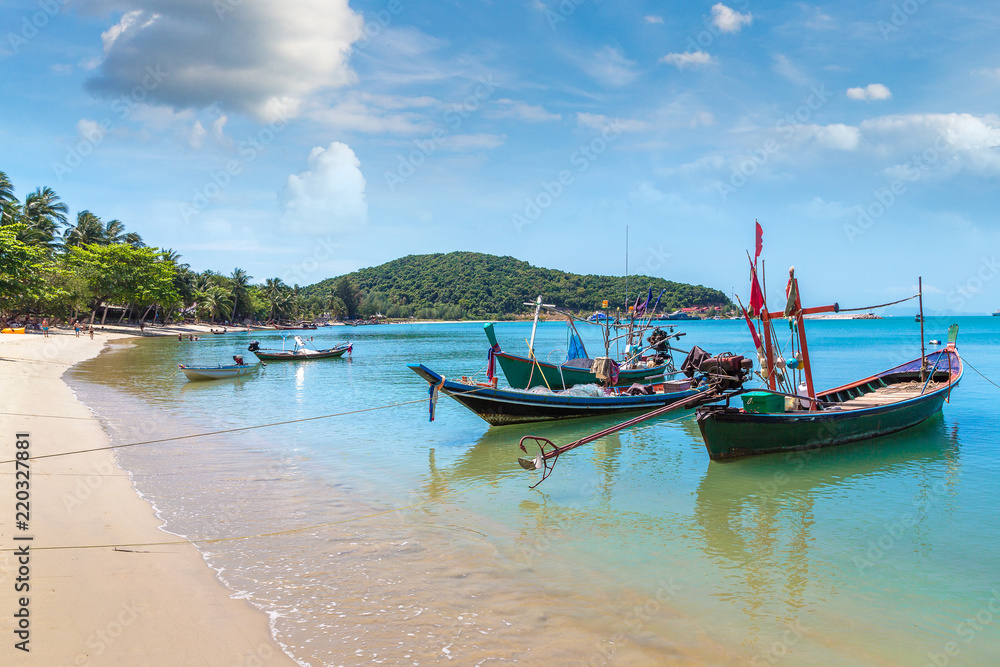 Fototapeta premium Fishing Boat on Samui