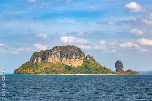 Poda island, Thailand © Sergii Figurnyi