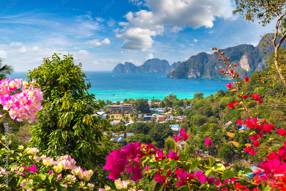 Fototapeta premium Phi Phi Don island, Thailand