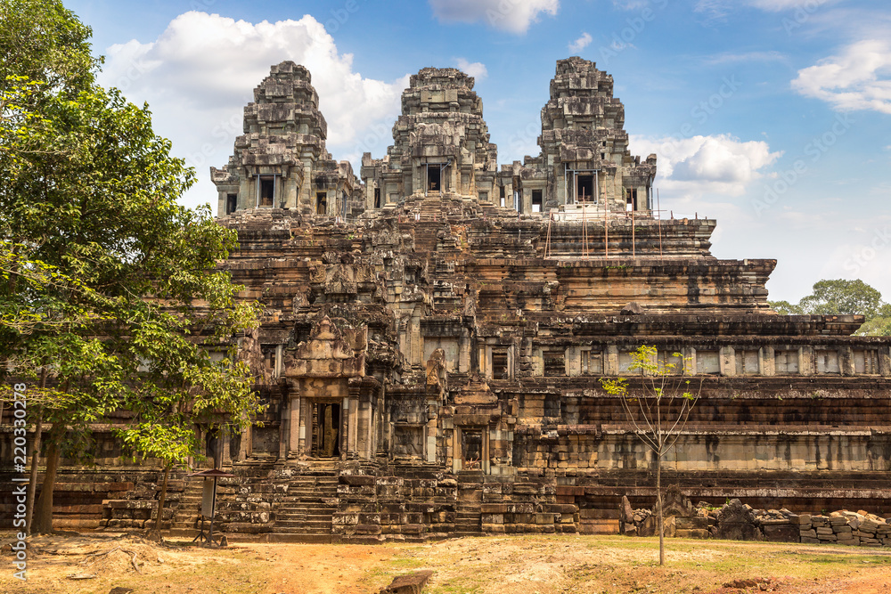 Ta Keo temple in Angkor Ta Keo temple in Angkor