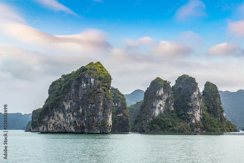 Obraz premium Halong bay, Vietnam