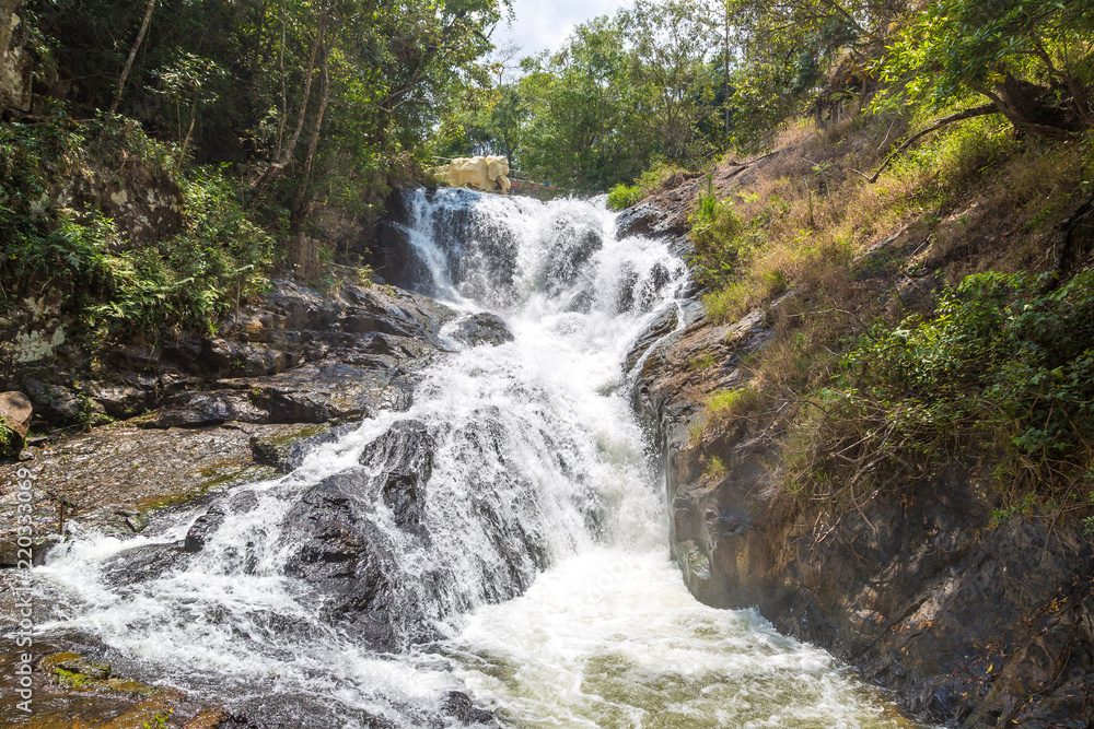 Fototapeta premium Datanla Waterfall in Dalat