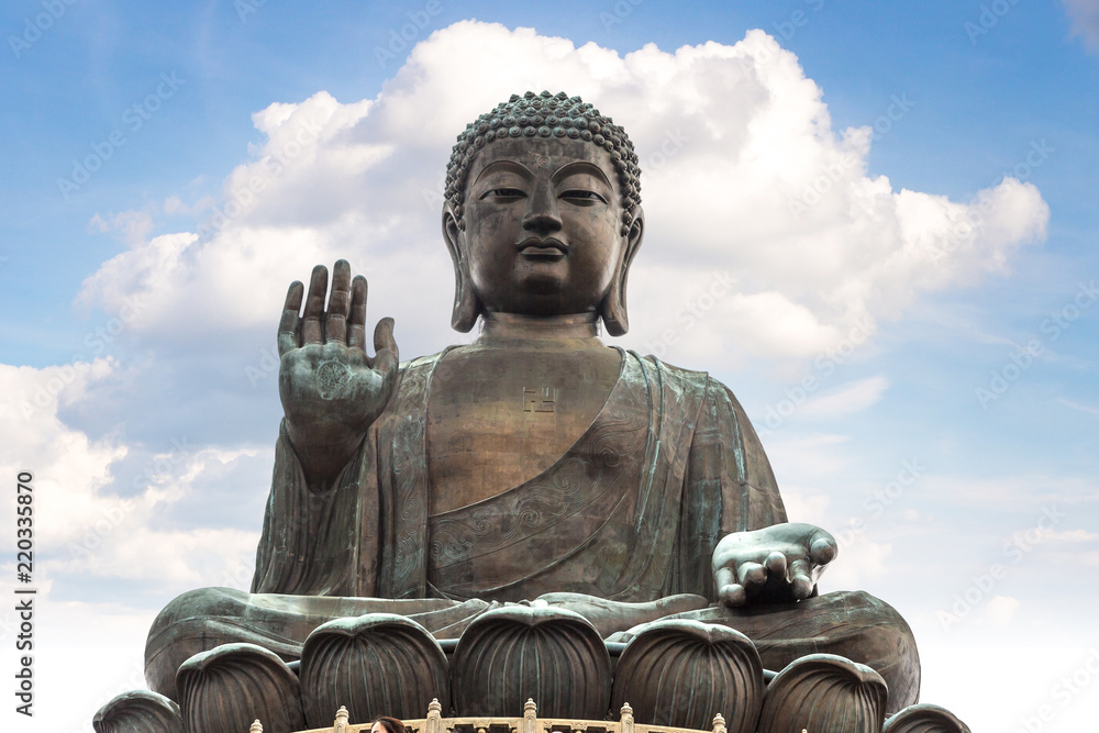Fototapeta premium Gigantyczny Budda w Hongkongu