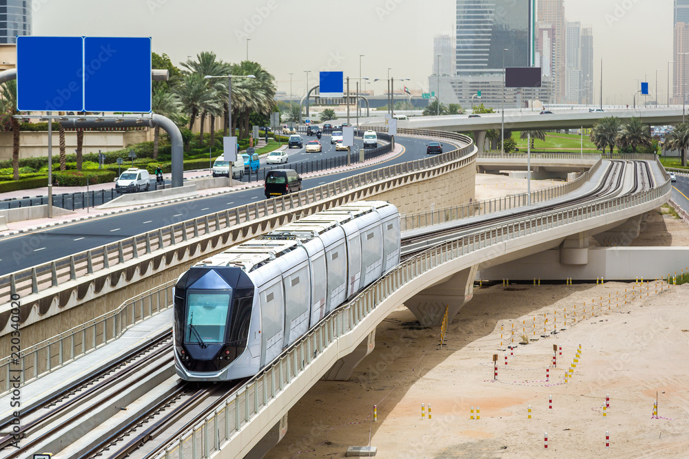 Fototapeta premium New modern tram in Dubai
