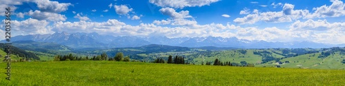 Fototapeta Naklejka Na Ścianę i Meble -  Panorama. View of the Tatra Mountains.Poland
