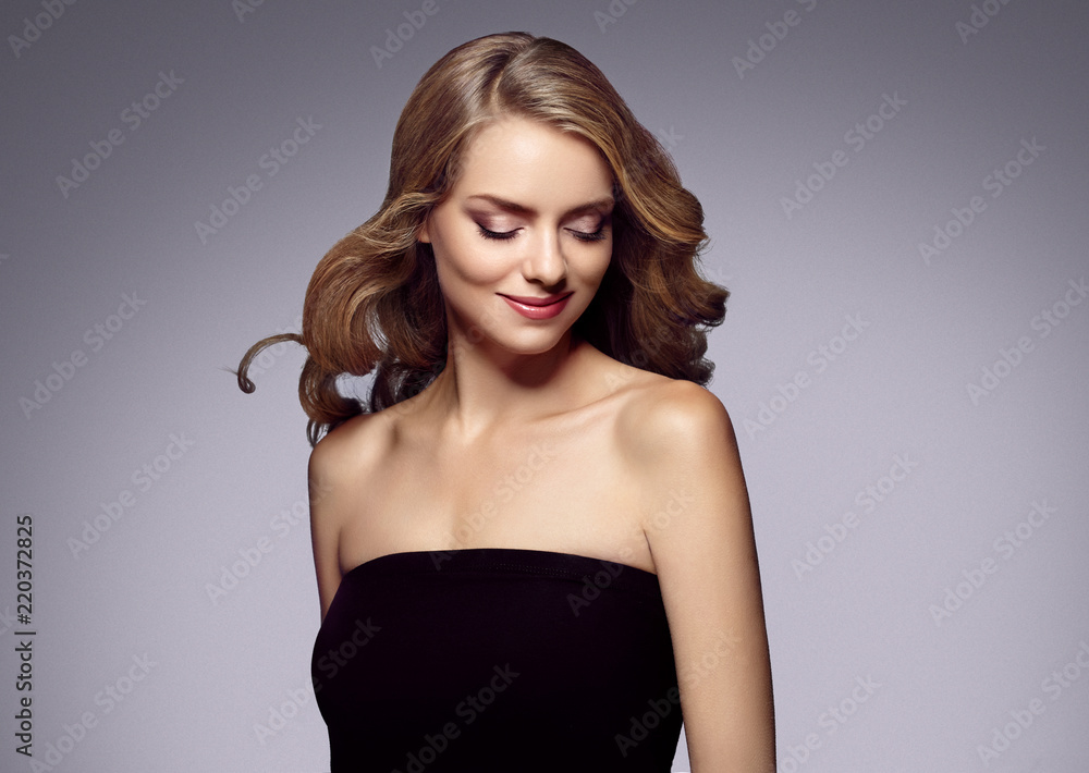 Amazing Woman Blond. Beautiful Girl studio face portrait. Amazing Woman Blond. Beautiful Girl studio face portrait.