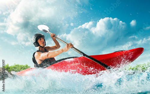 Whitewater kayaking, extreme kayaking © VIAR PRO studio