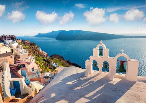Εκτύπωση καμβά Sunny morning view of Santorini island