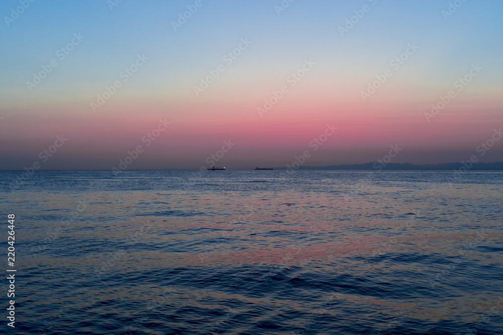Obraz premium Blue hour on the sea