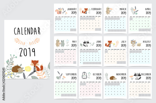Chic monthly calendar 2019 with squirrel, fox, bear, skunk ,porcupine, penguin and wild