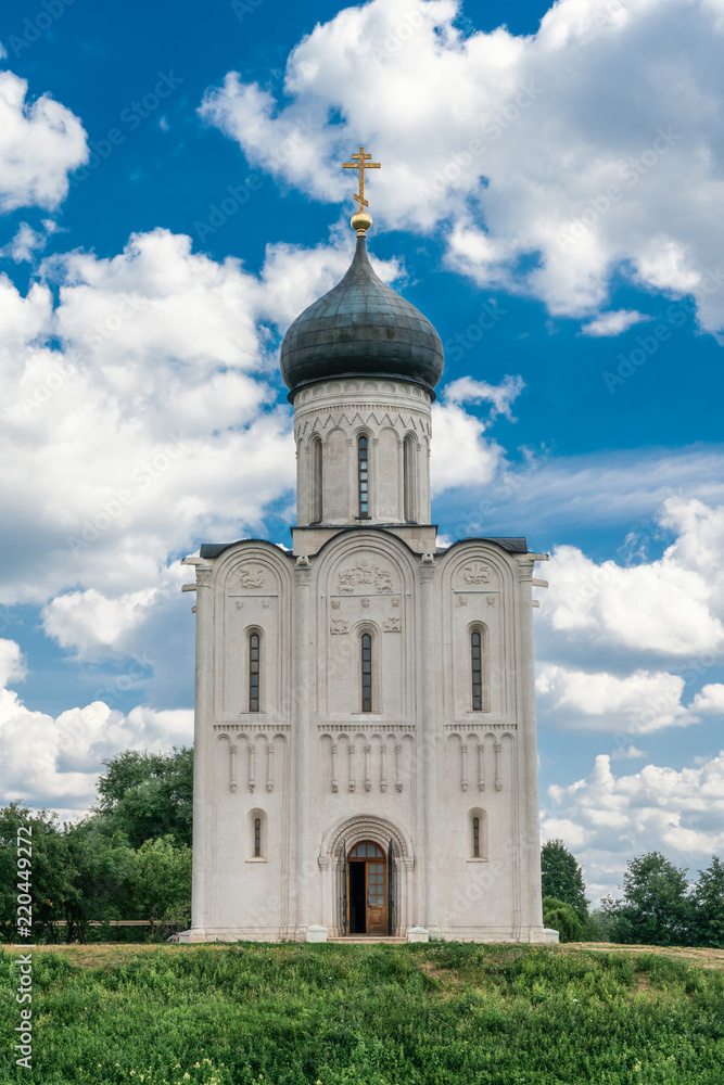 Church of the Intercession on the Nerl at the summer. Golden Ring of Russia. Bogolyubovo, Vladimir region.