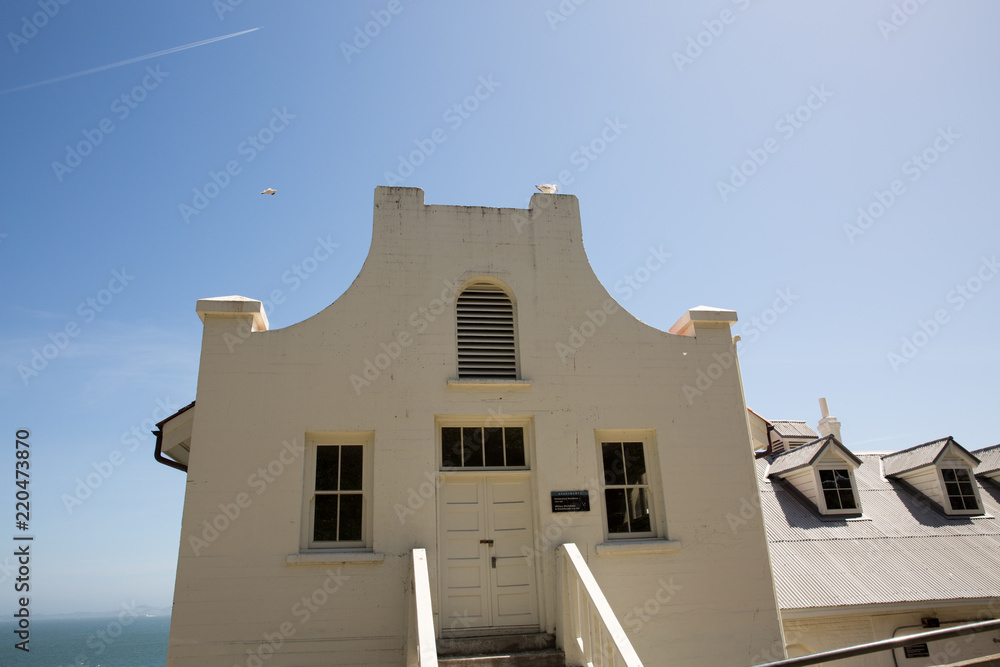 Obraz premium Old Alcatraz Building
