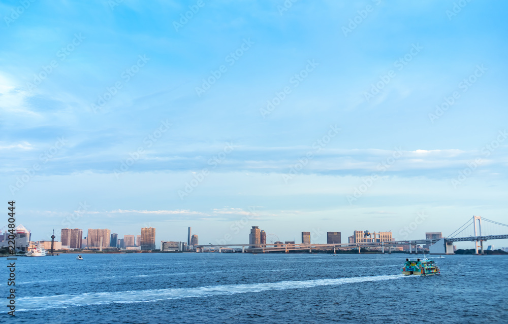 東京　竹芝桟橋から望むベイエリアの風景