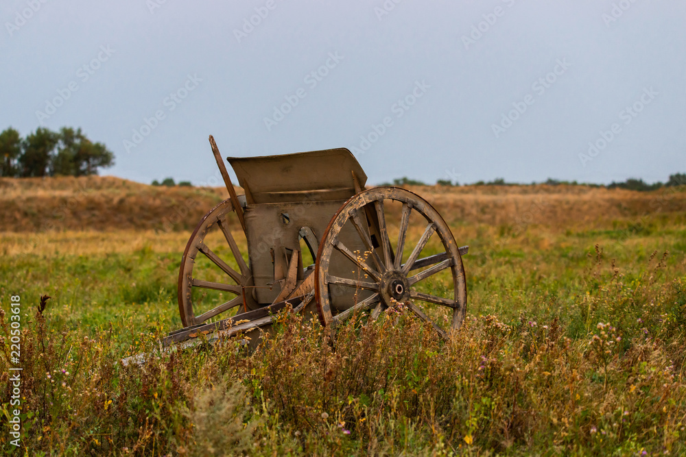 Gun carriage with large wheels for iron old cannon