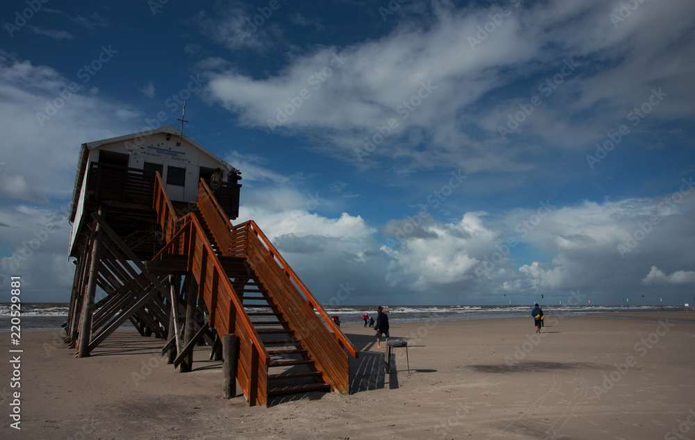toilet ahouse t the beach from st.peter-ording