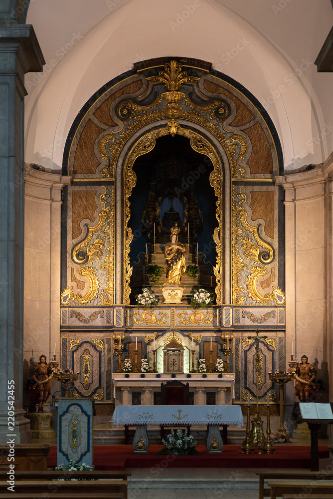 altar of the Notre-Dame church