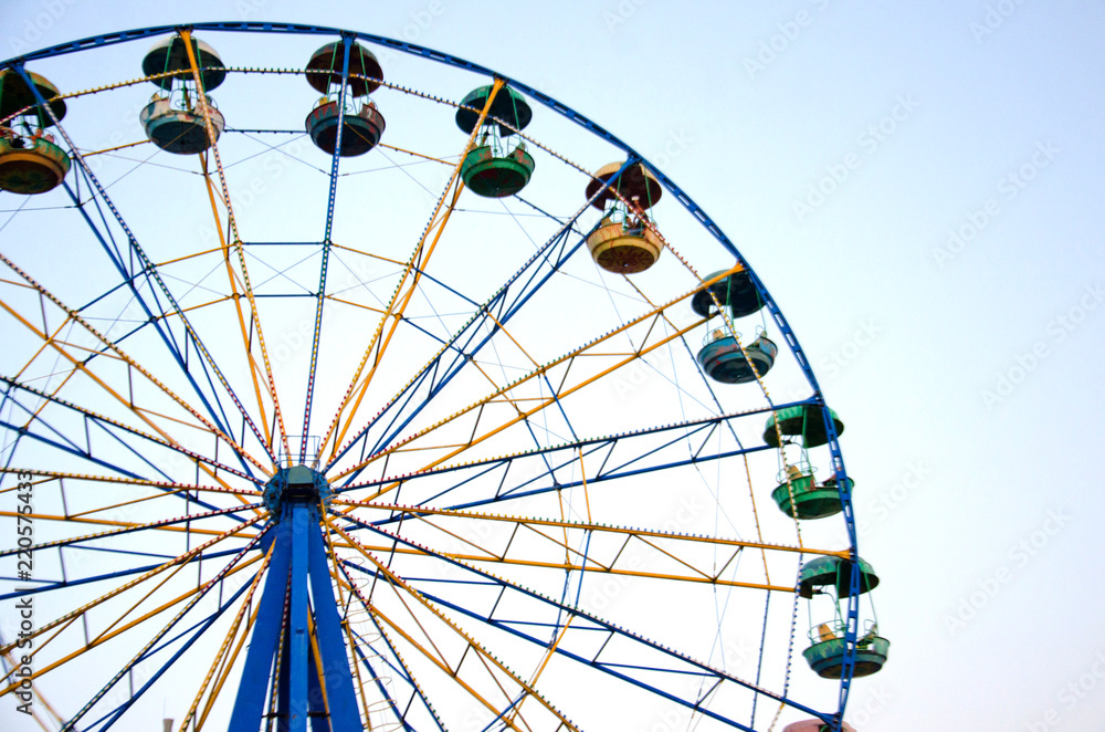 ride the Ferris wheel