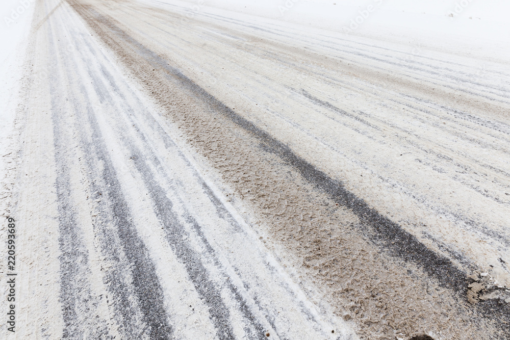 Naklejka premium Road under the snow