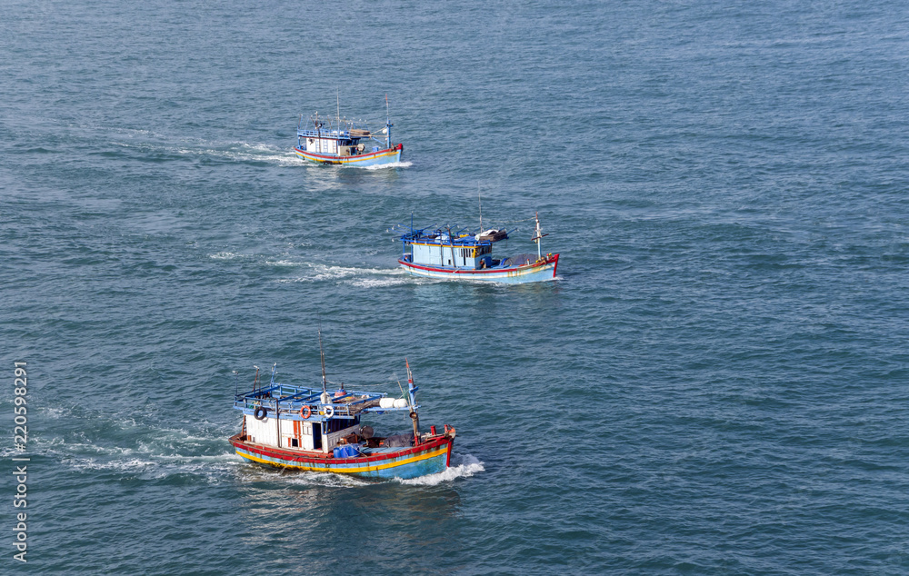 Obraz premium The Asian fishing boat in the high sea