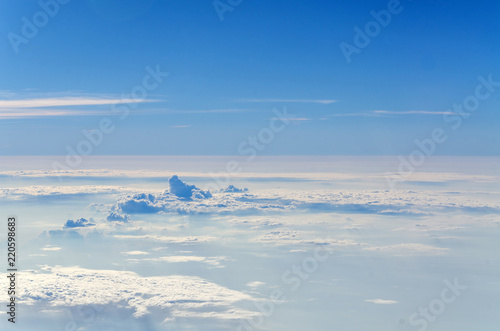 Fototapeta Naklejka Na Ścianę i Meble -  white cloud texture and background on the sky