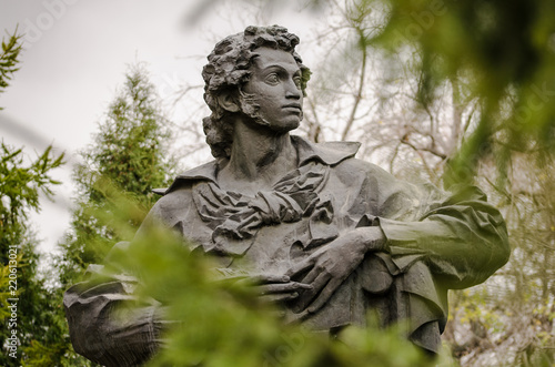 Foto Monument to the poet Pushkin