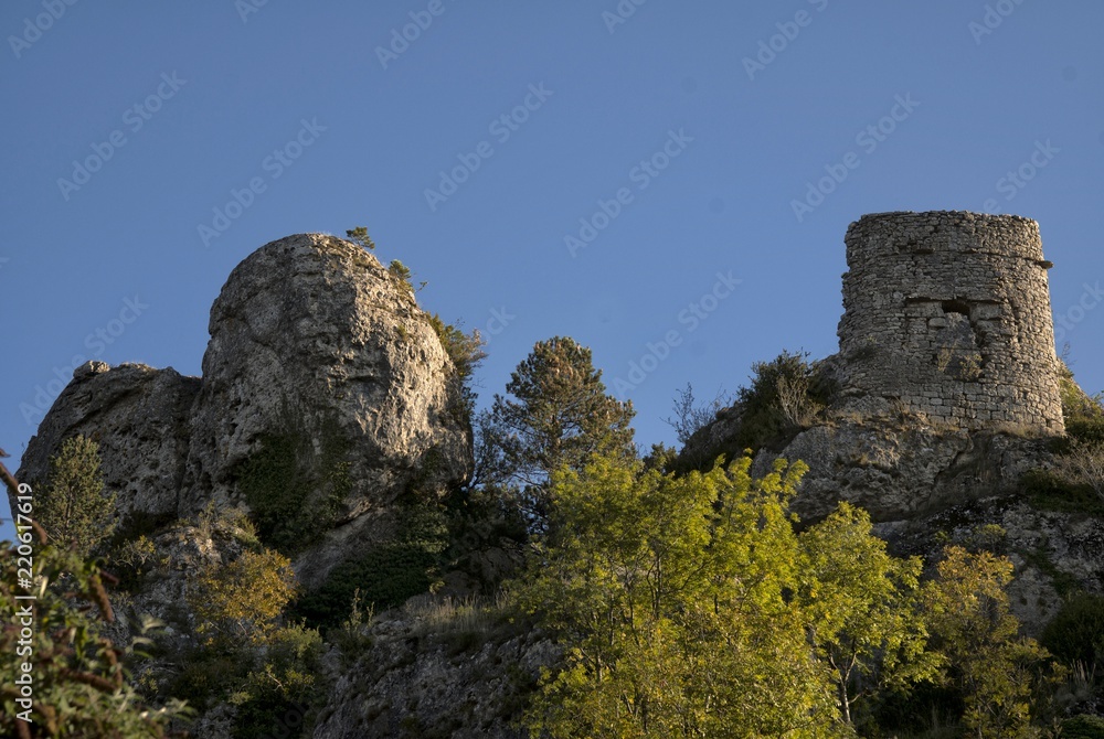Ruines au Caylar, Hérault, France