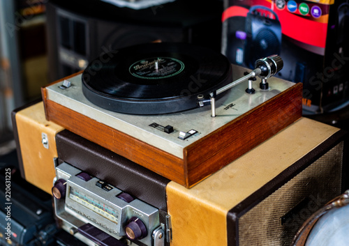 old hifi stereo equipment