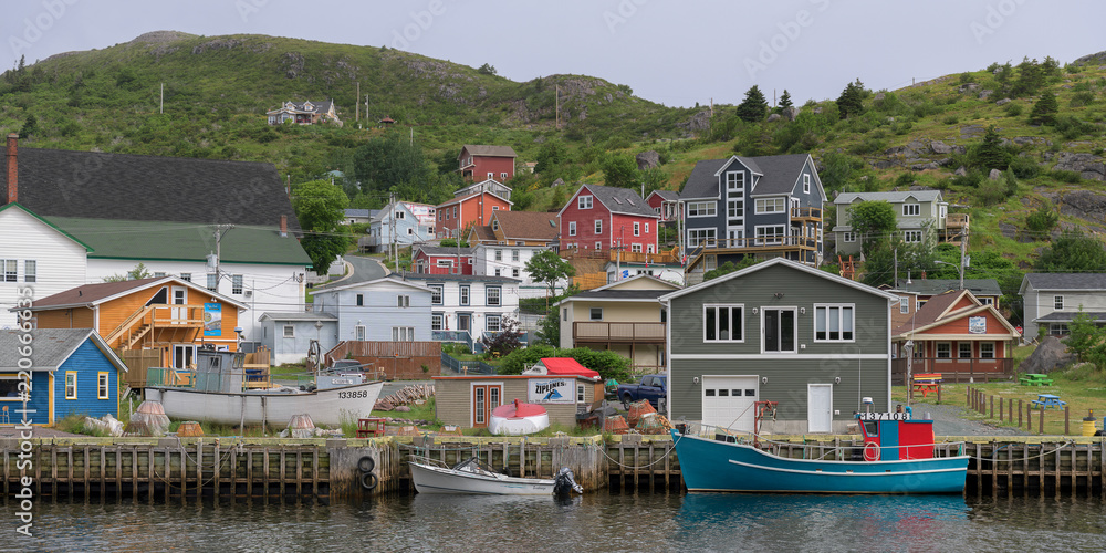 Φωτογραφία Colorful and historic Petty Harbour on a summer afternoon in Newfoundland, Canad