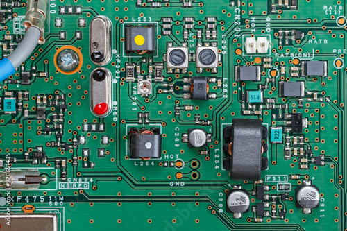 Modern components on the transceiver board