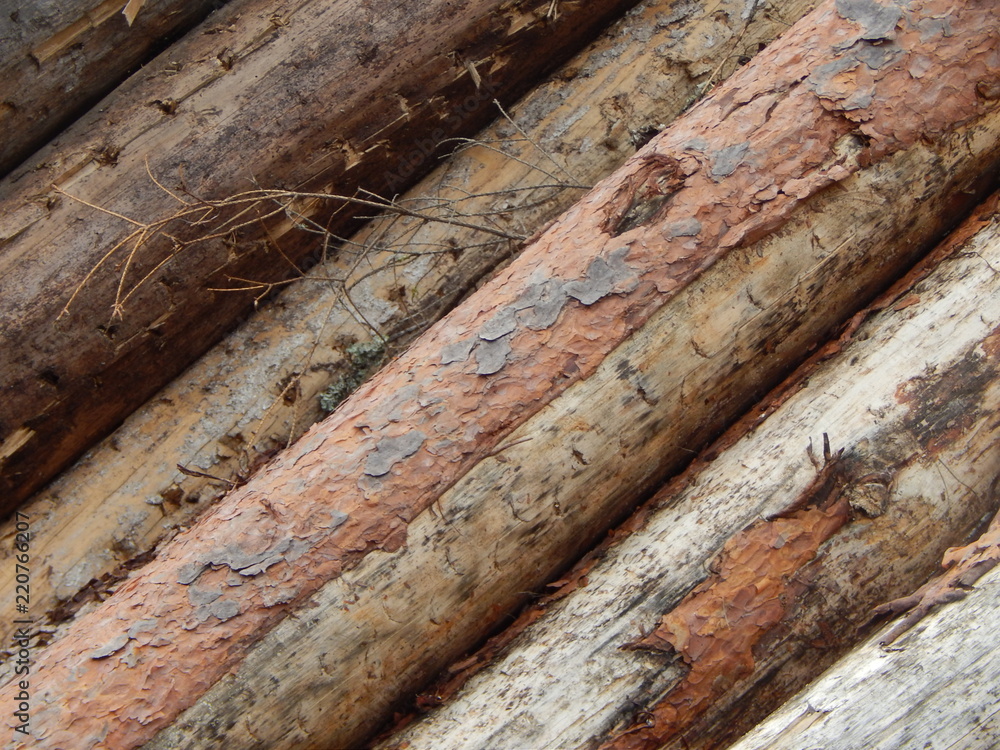 Logging: unprocessed logs in the heap Logging: unprocessed logs in the heap