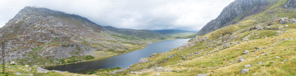 Llyn Ogwan Panorama