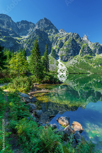Fototapeta Naklejka Na Ścianę i Meble -  Green water lake Morskie Oko, Tatra Mountains, Poland
