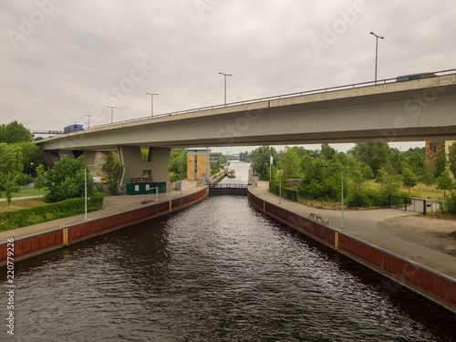 Rudolf-Wissell-Brücke