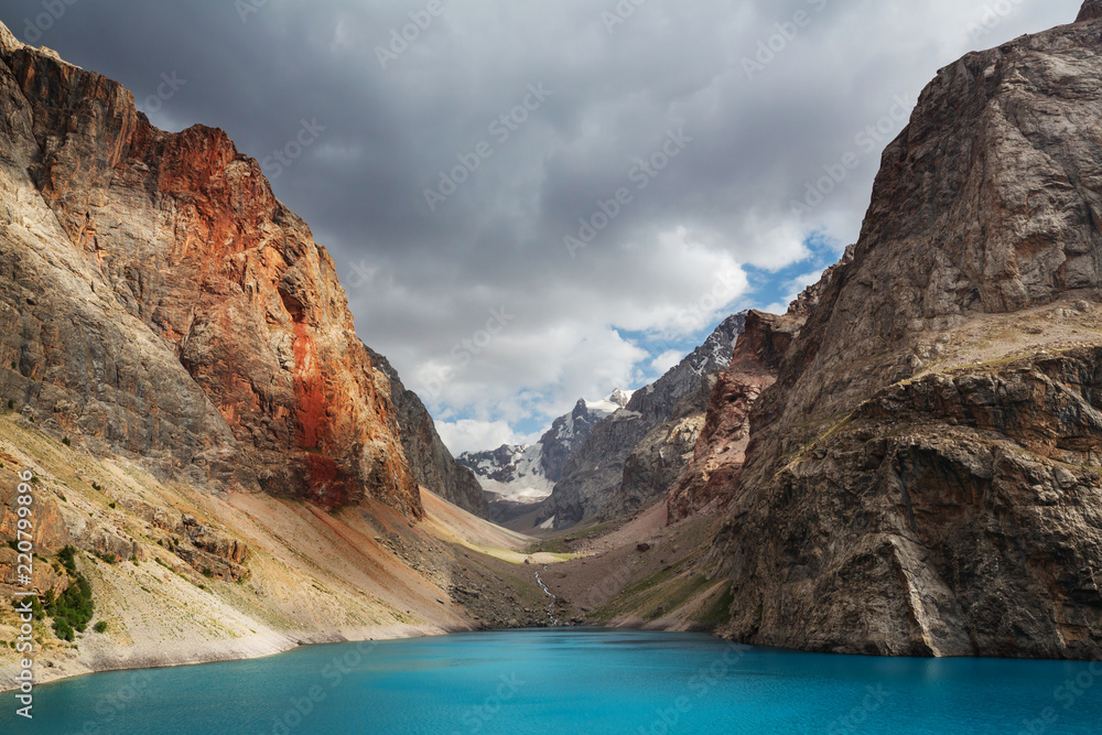 Fann mountains lake